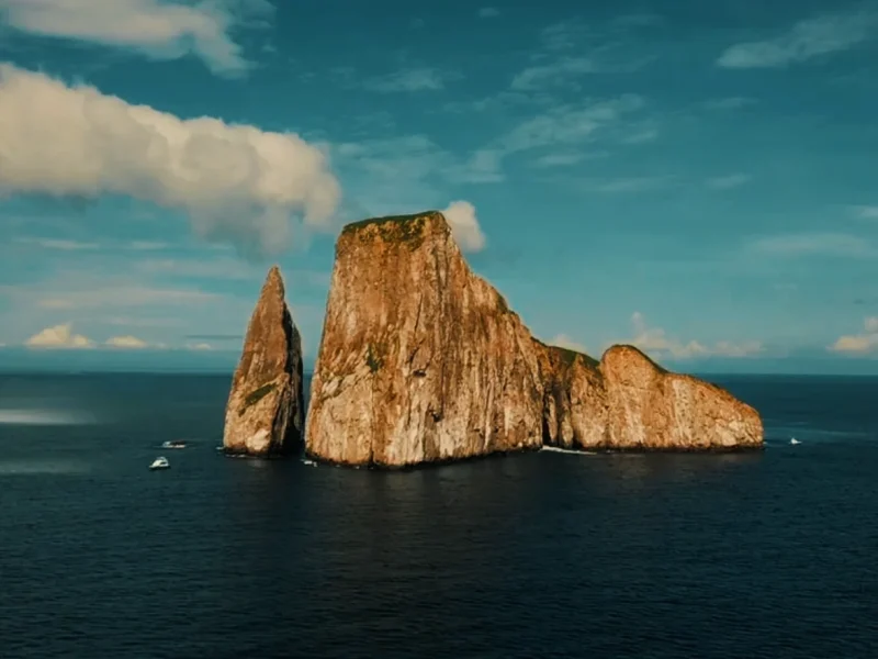 Kicker Rock (León Dormido) rising from the ocean off San Cristóbal